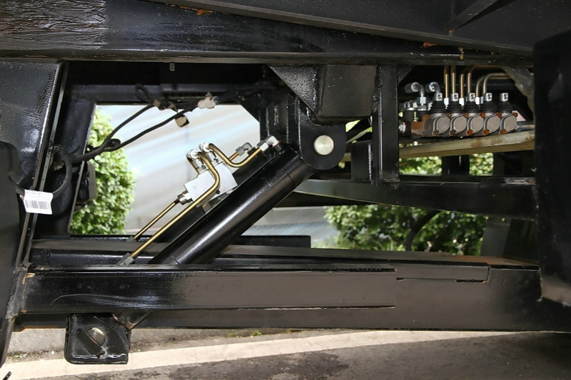 5T Flatbed Tow Truck