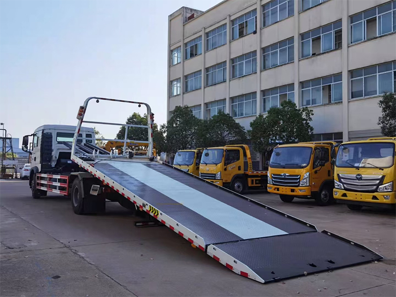 10T Flatbed Tow Truck