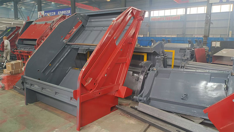 8x4 DongFeng Brand 38m³ Compactor Garbage Truck