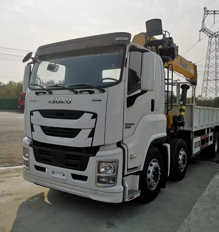 ISUZU Brand 14T Truck mounted crane