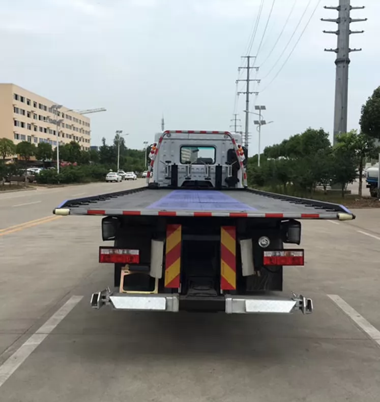10T Flatbed Tow Truck