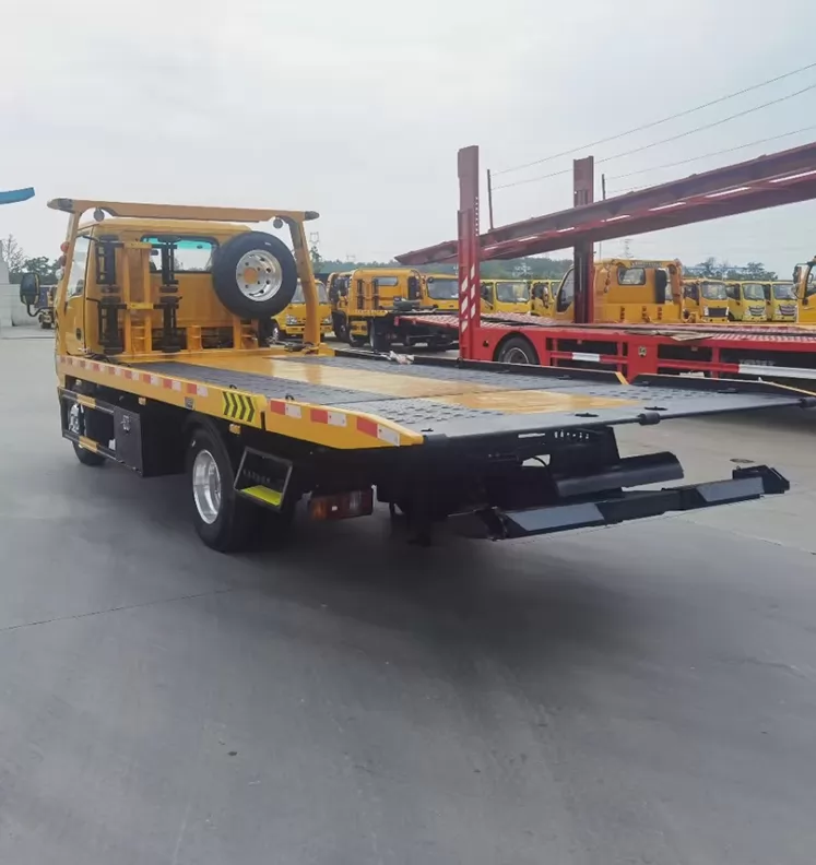 4T Isuzu Tow Truck