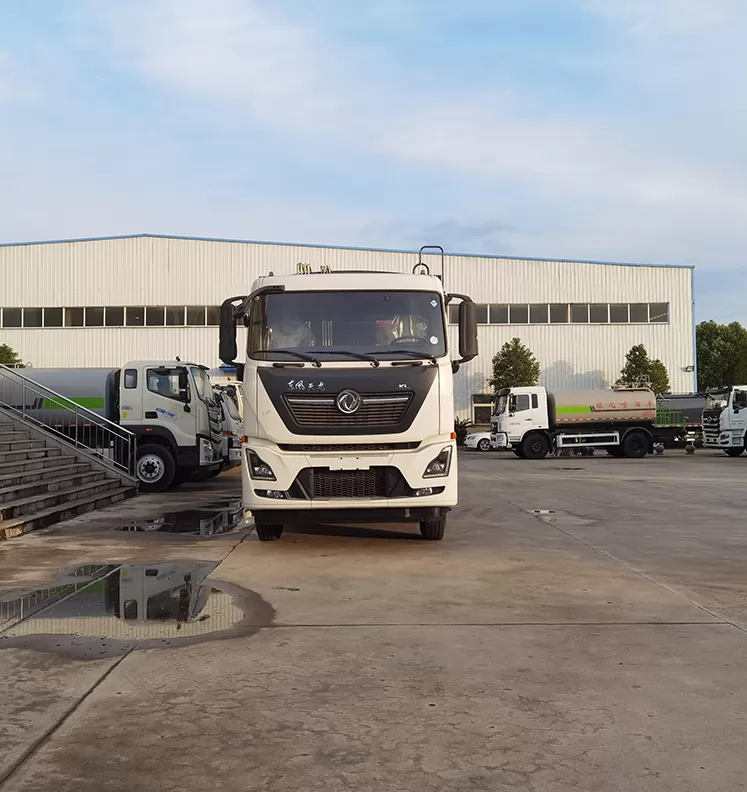 8x4 DongFeng Brand 38m³ Compactor Garbage Truck8x4 DongFeng Brand 38m³ Compactor Garbage Truck