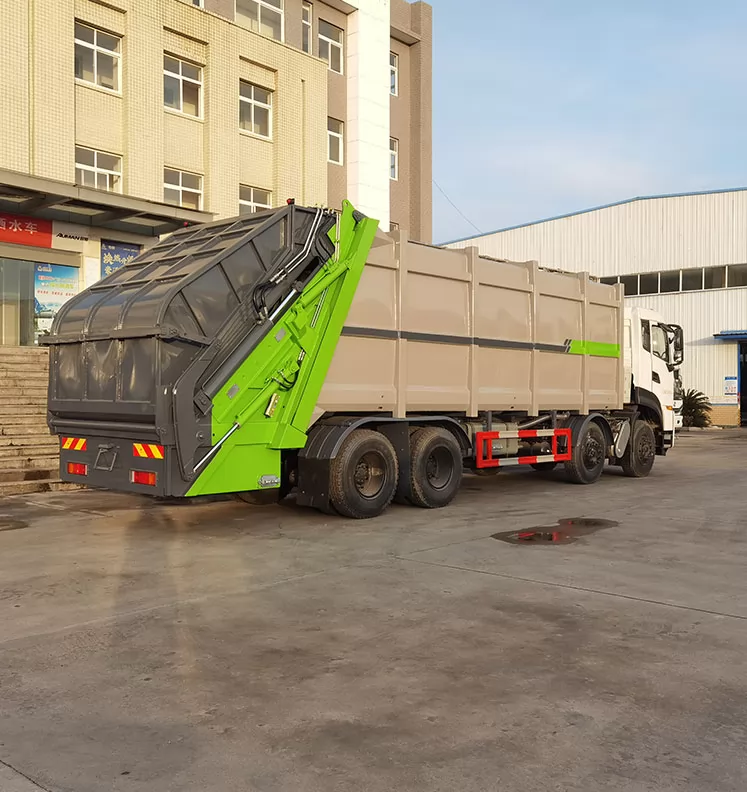 8x4 DongFeng Brand 38m³ Compactor Garbage Truck