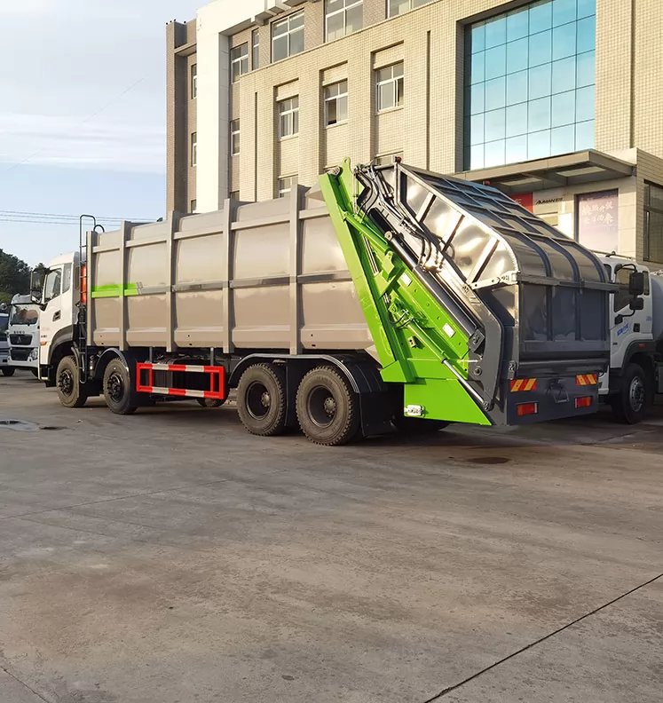 8x4 DongFeng Brand 38m³ Compactor Garbage Truck