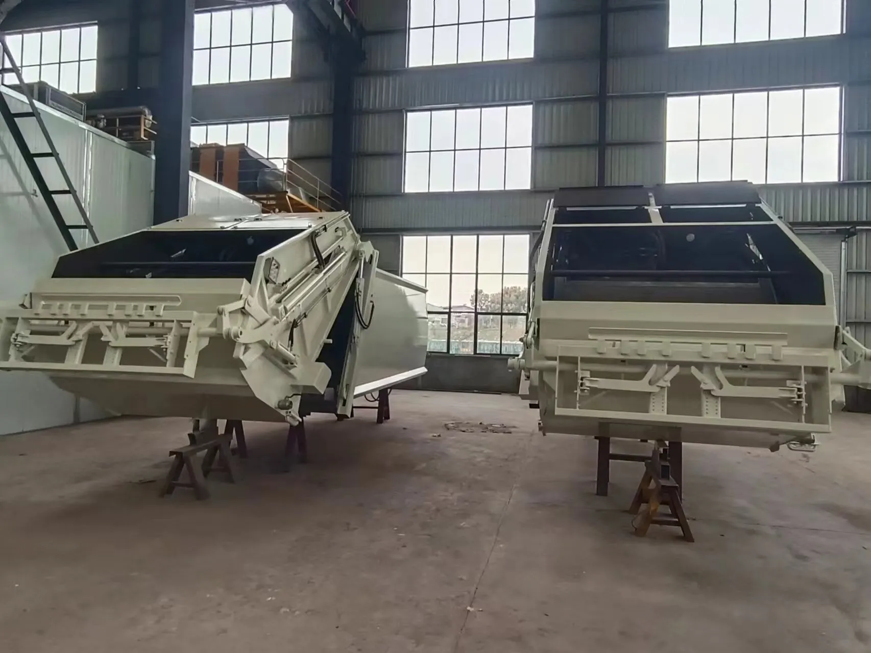 18m³ Garbage Truck Compactor Body