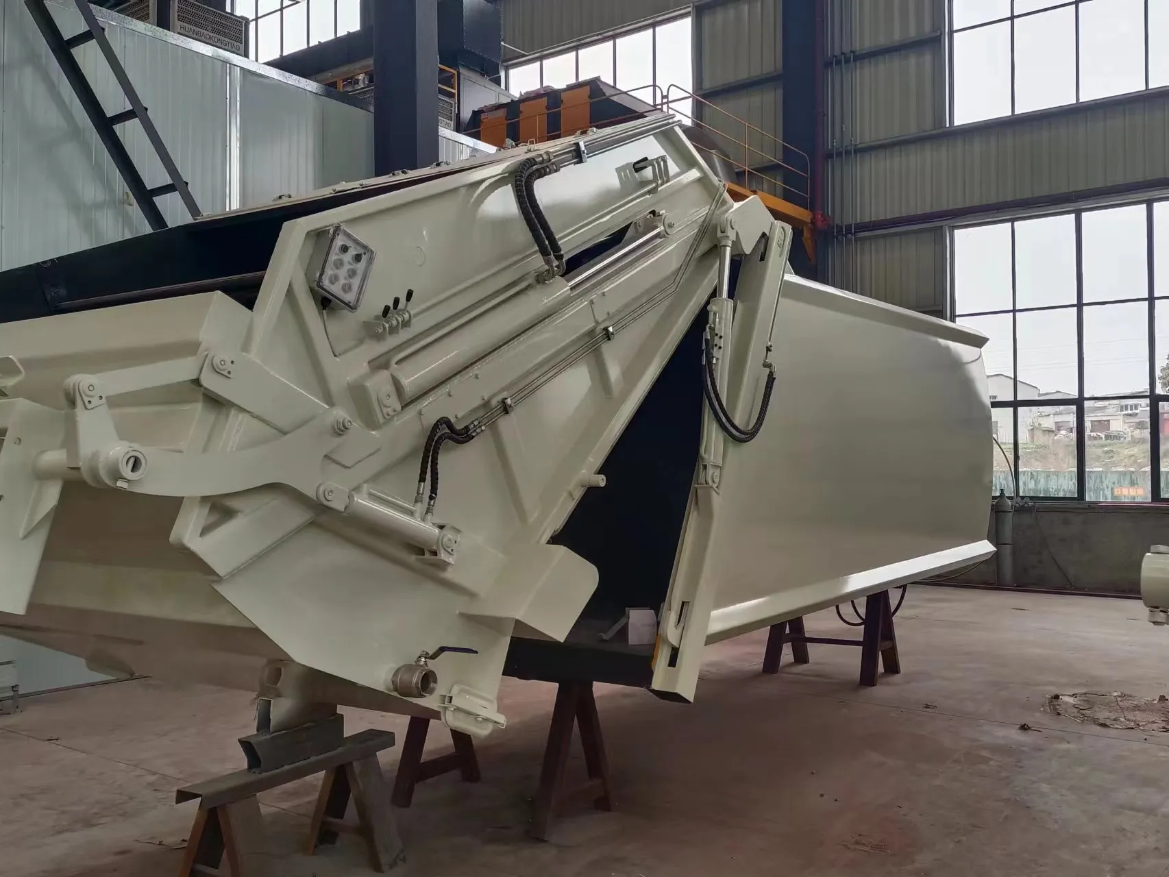 18m³ Garbage Truck Compactor Body
