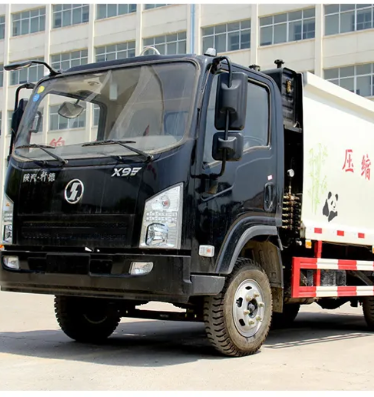 Shacman Brand 6CBM Compactor Garbage Truck