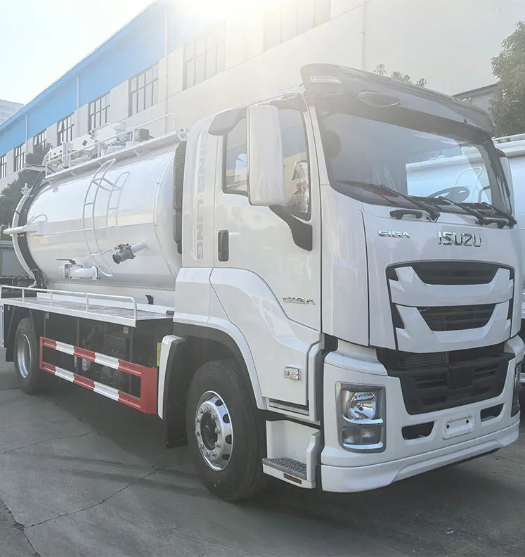 ISUZU 4x2  High Pressure Vacuum Cleaning Sewage Suction Truck