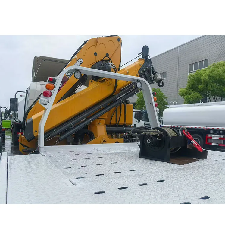 8T Tow Flated Truck with crane
