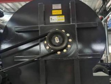 Road sweeper truck centrifugal fan